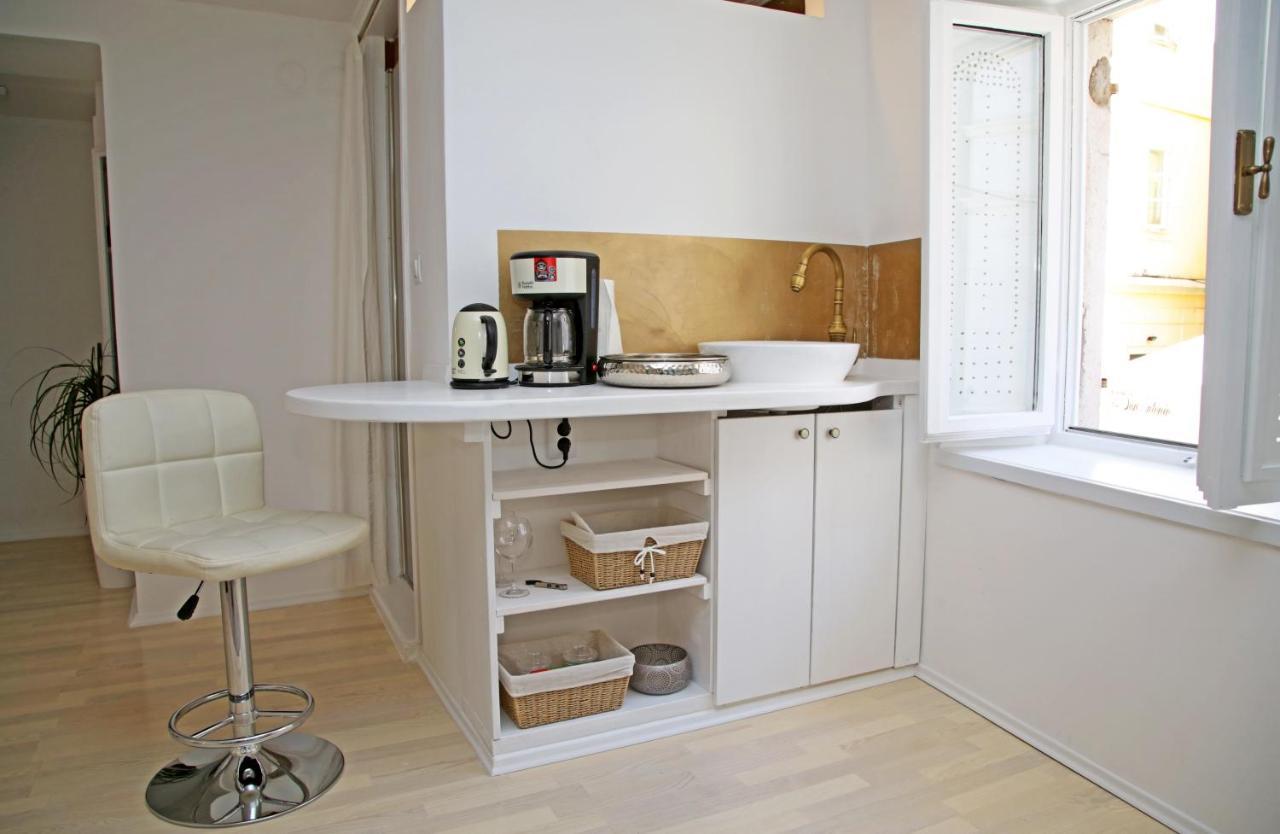 Swan City Apartment & Room Šibenik Esterno foto